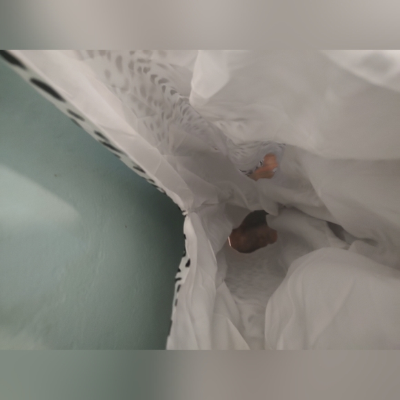 Black and white romper - Picture 2 of 2